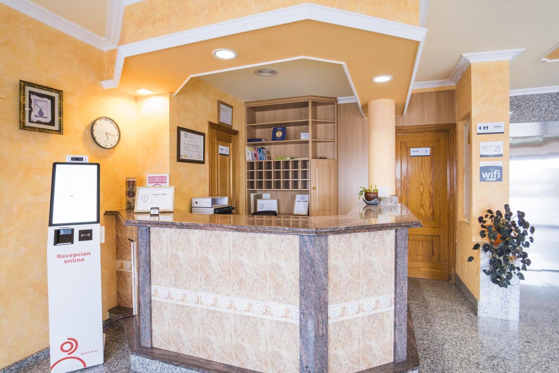 Hotel Alpina Villanueva De Arosa Esterno foto