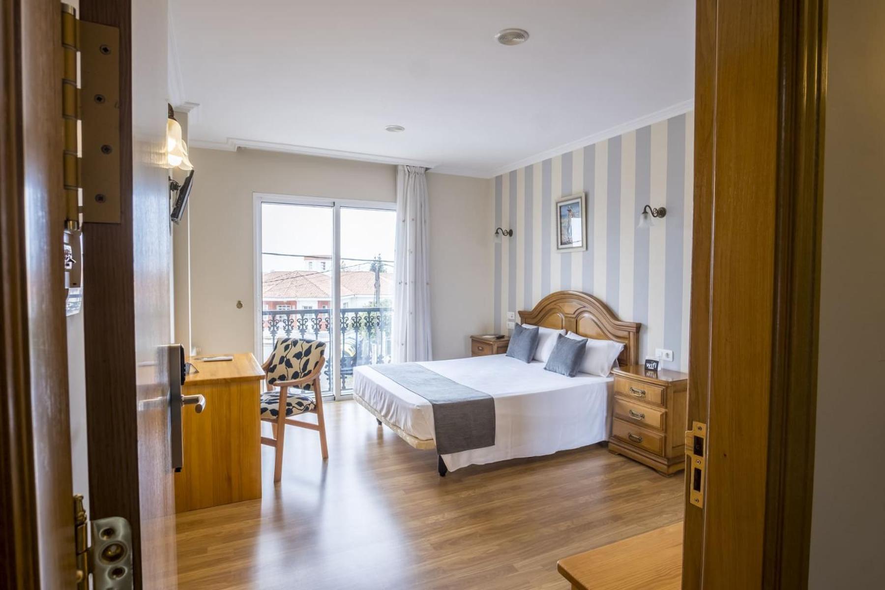 Hotel Alpina Villanueva De Arosa Esterno foto