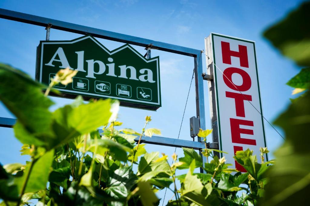 Hotel Alpina Villanueva De Arosa Esterno foto